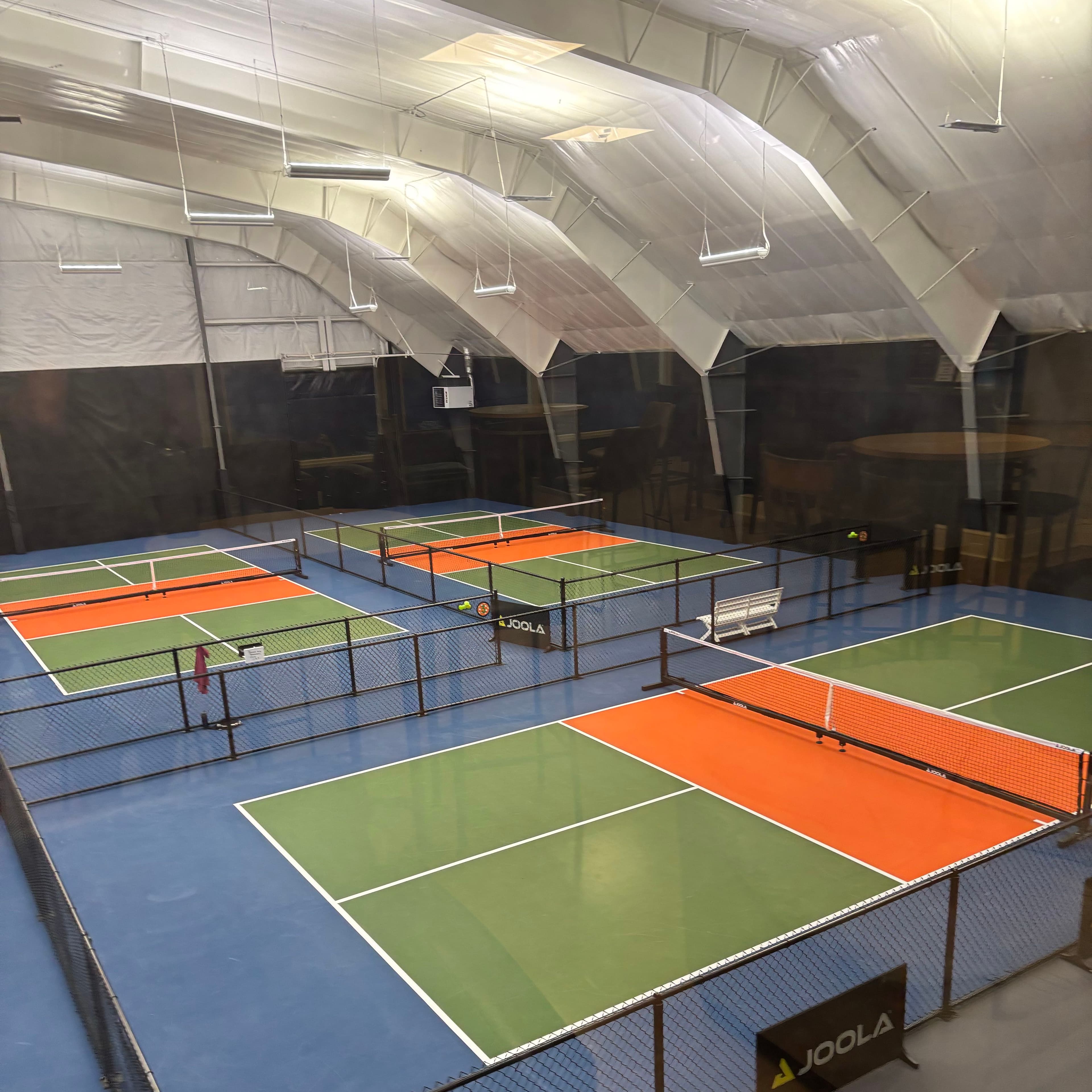 Dill Dinkers pickleball courts