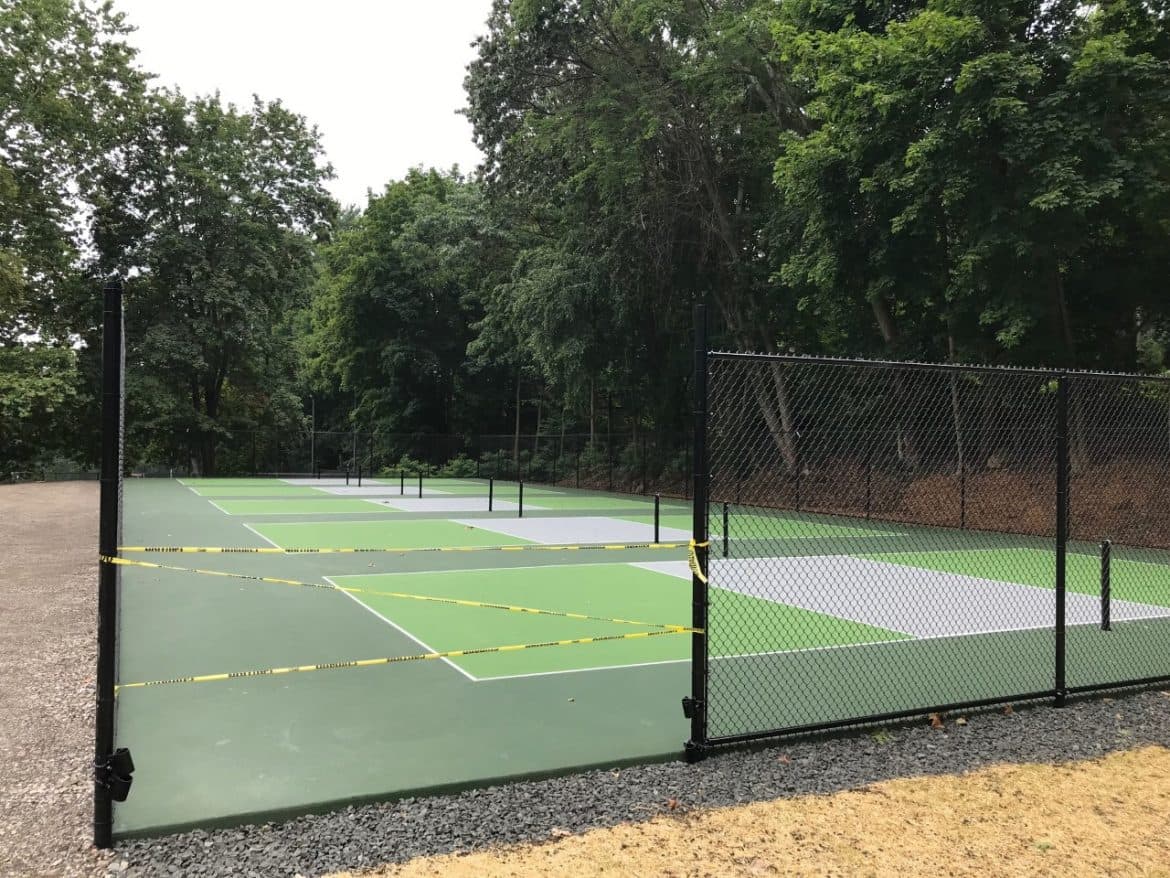 Meade Memorial Park pickleball courts
