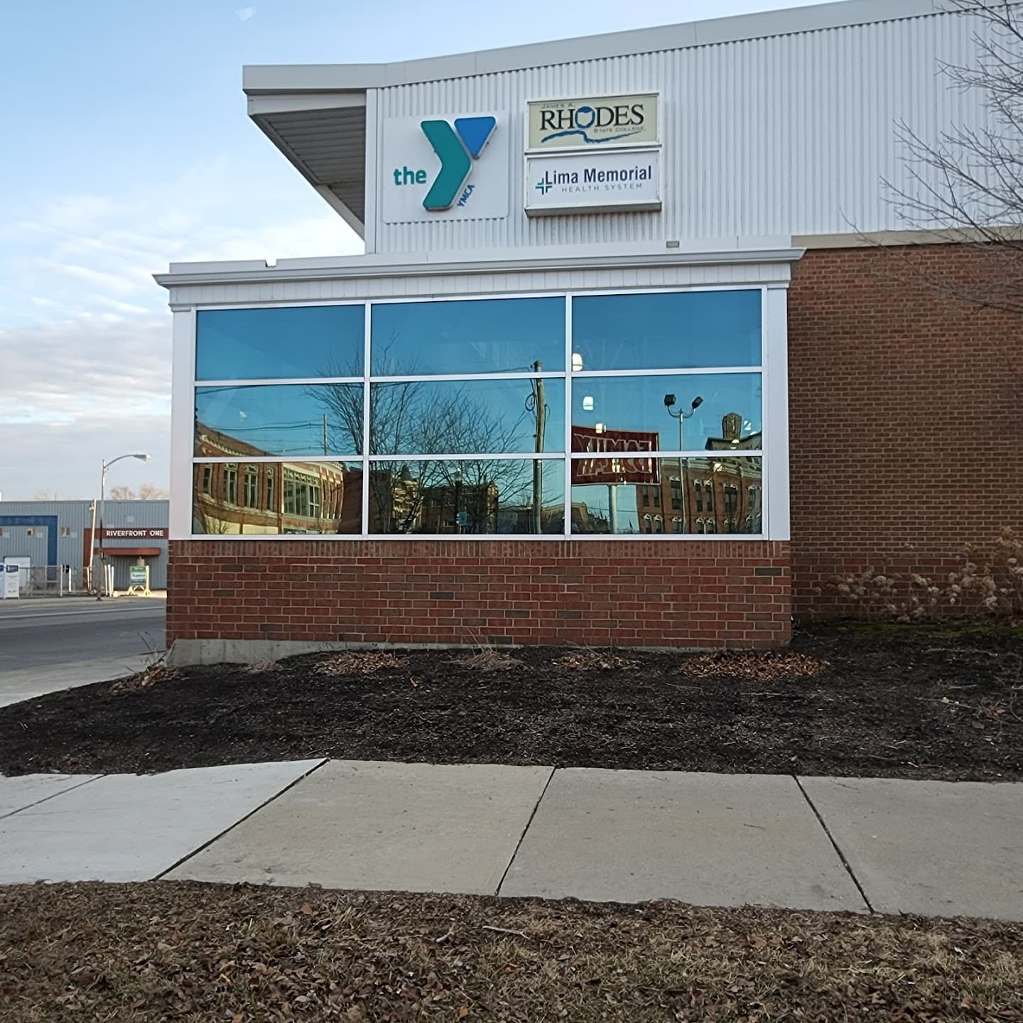 Lima Family YMCA pickleball courts