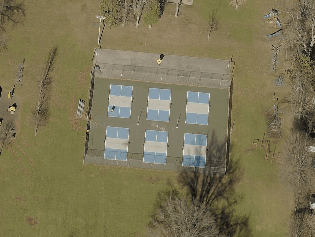 Greasel Park pickleball courts