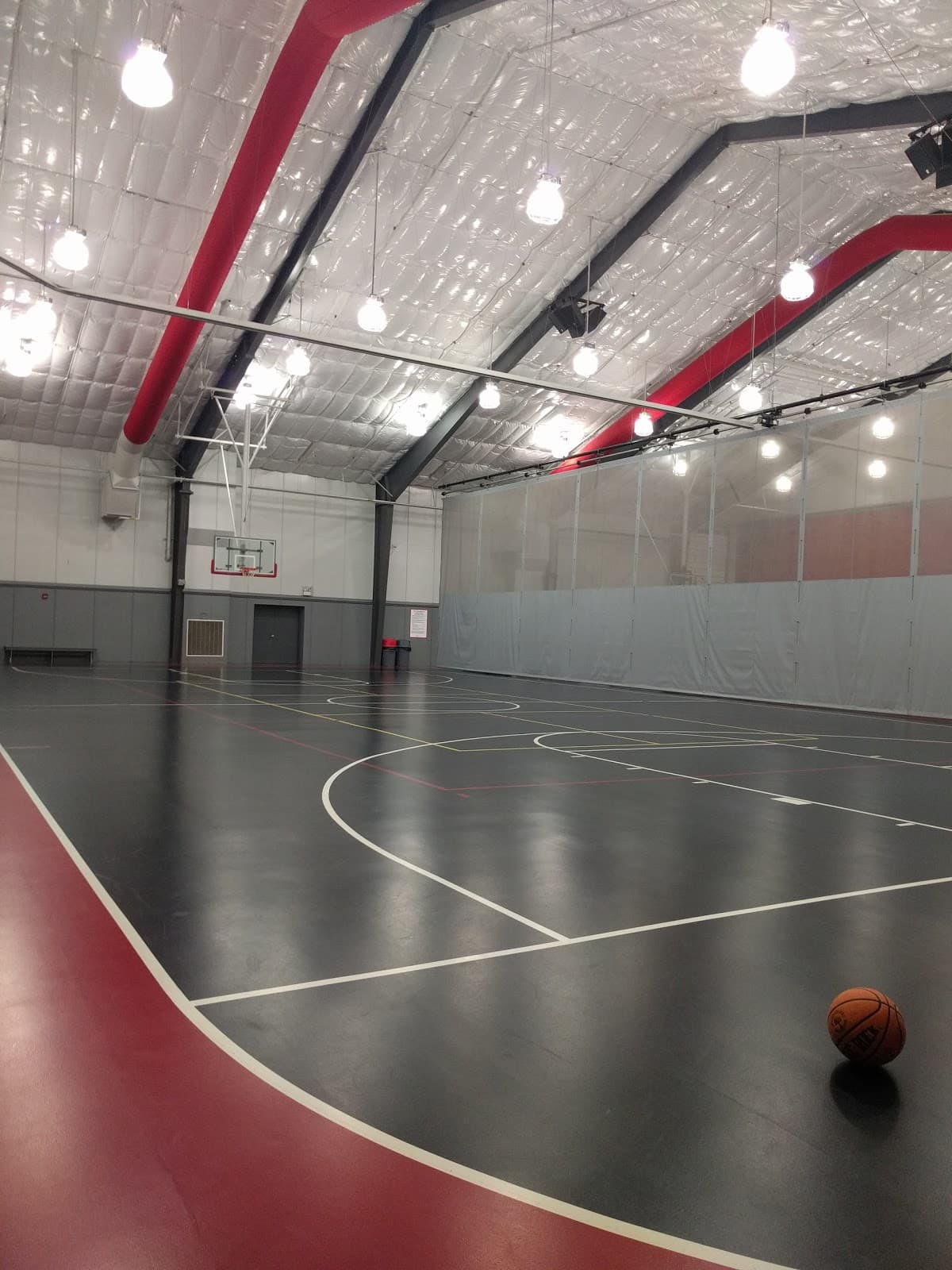 Lititz Rec Center pickleball courts