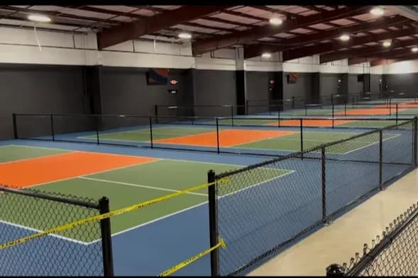 Dill Dinkers UTSA pickleball courts