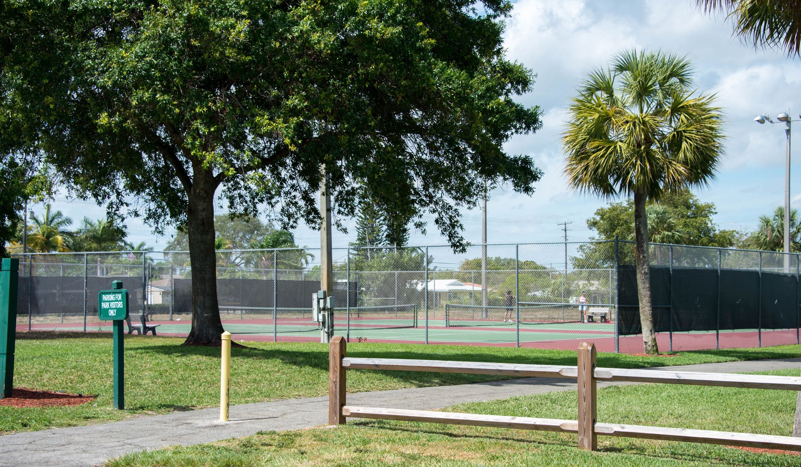Meadows Park pickleball courts