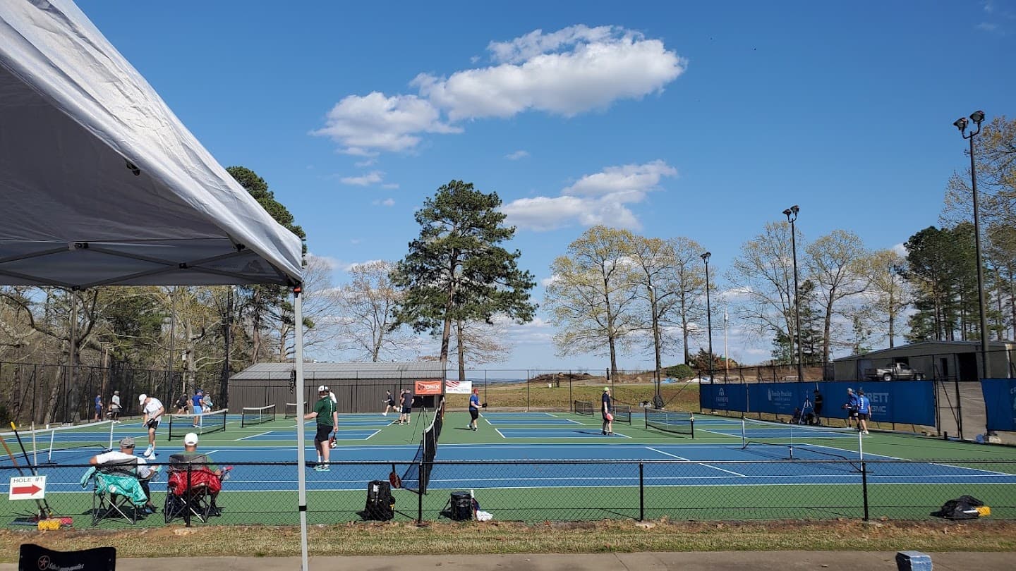 Silver Springs Country Club pickleball courts