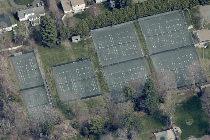Unlimited Tennis Club pickleball courts