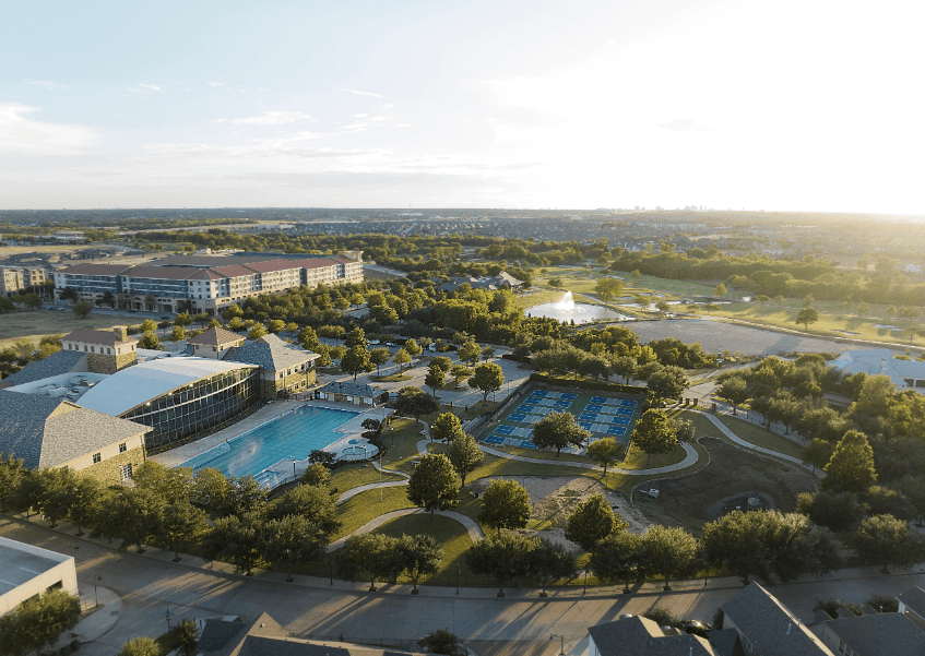 Life Time McKinney at Craig Ranch pickleball courts