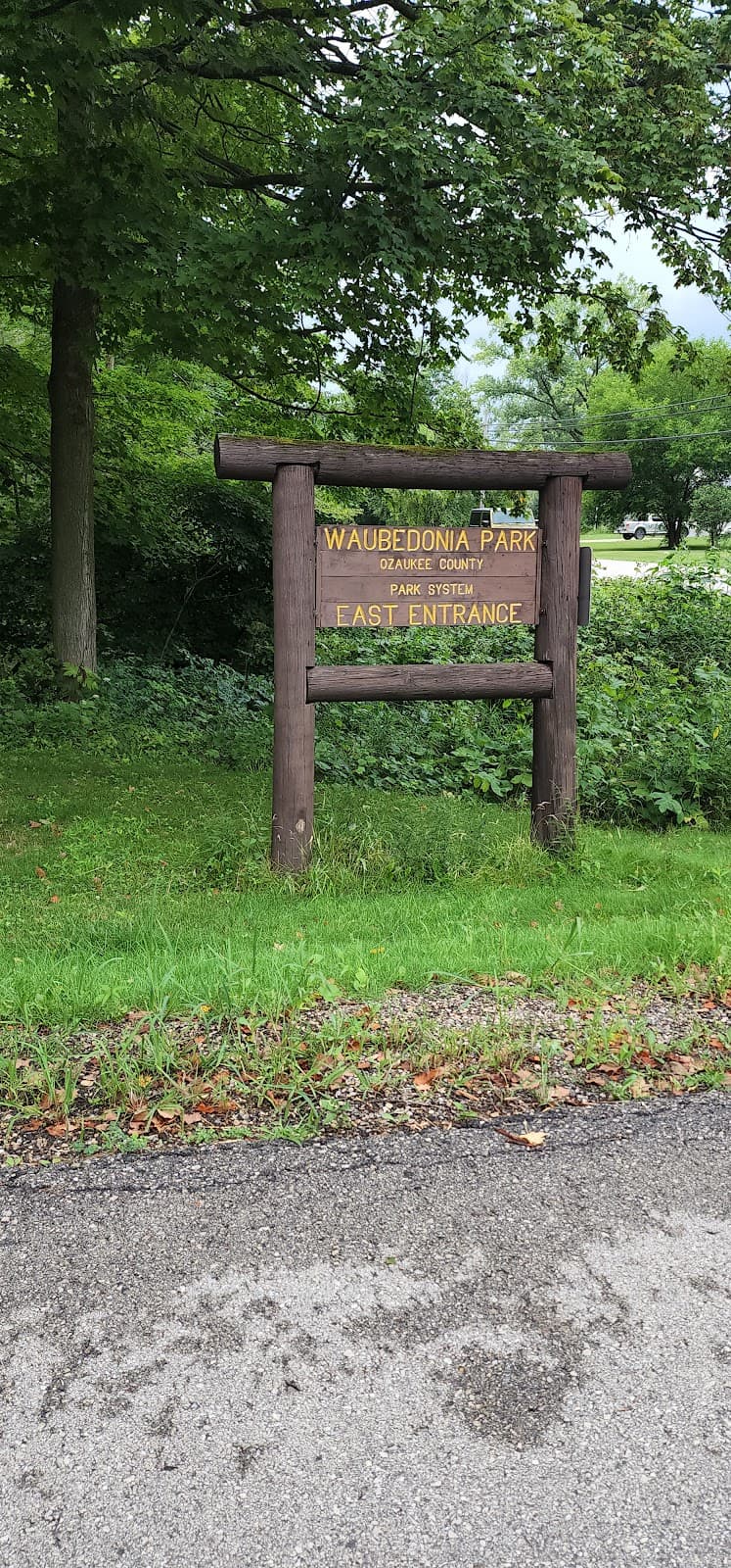 Waubedonia Park pickleball courts