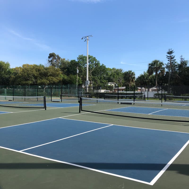 Crescent Lake Park pickleball courts
