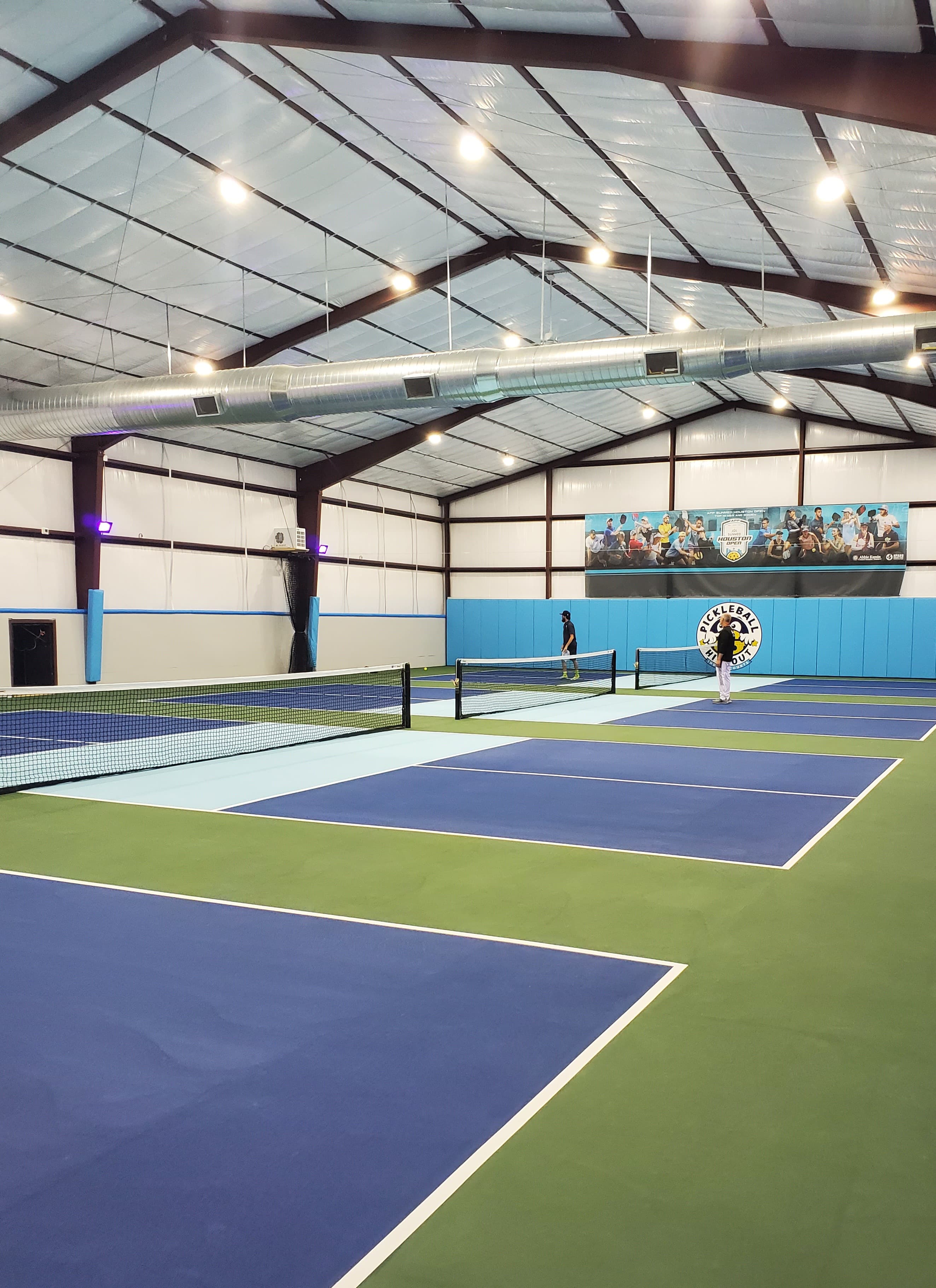 Pickleball Hideout LLC pickleball courts