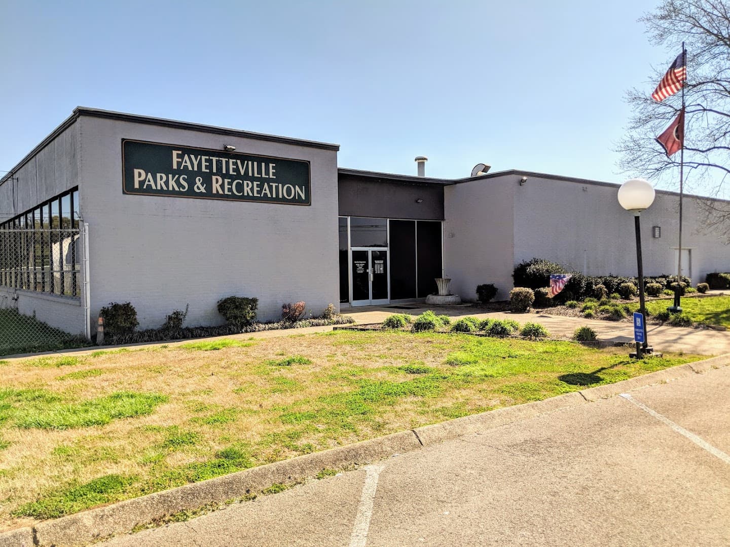 Fayetteville Recreation Center pickleball courts