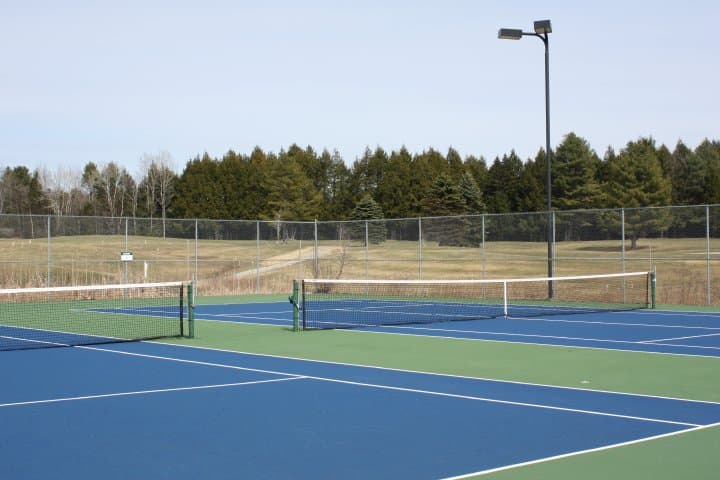Val Halla Golf & Recreation pickleball courts