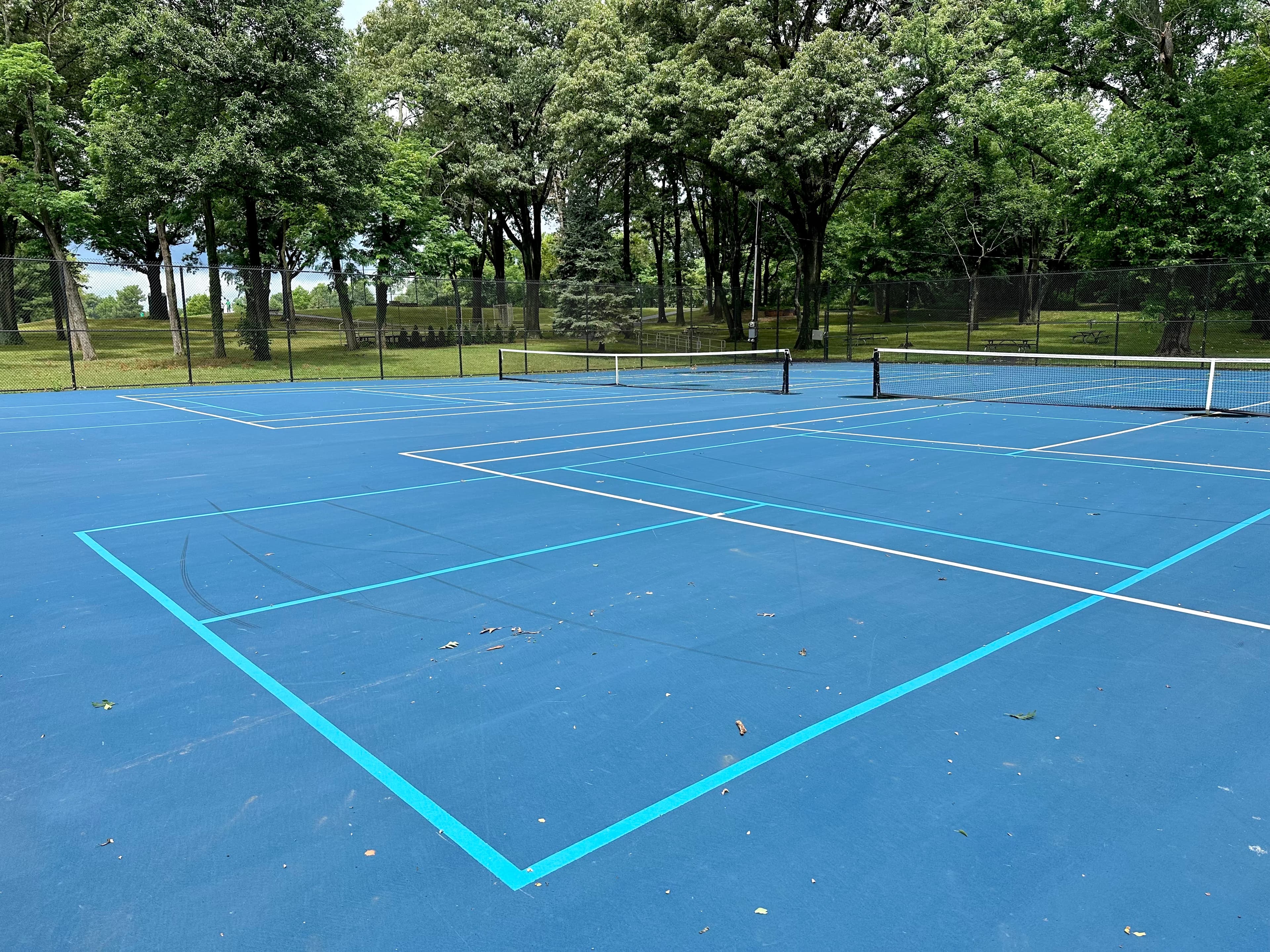 Linthicum Park pickleball courts