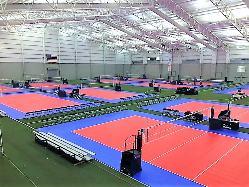 NetLynx Sports Warehouse pickleball courts