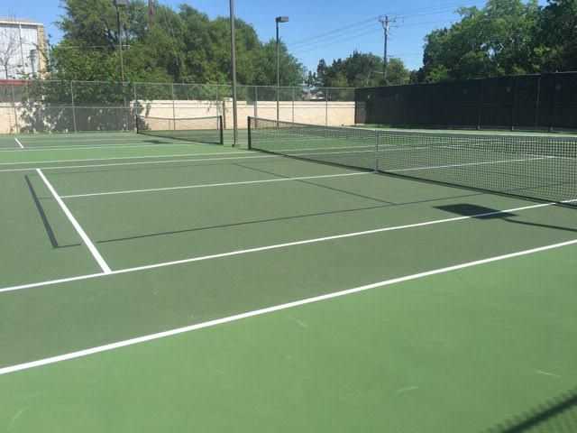 Lakeline Oaks Park pickleball courts