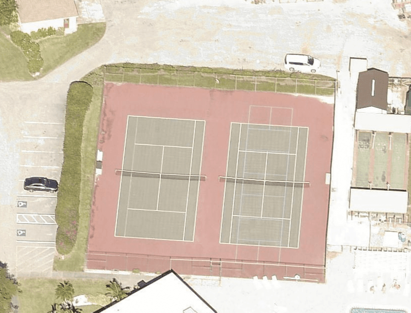 Palma Sola Harbour Condominiums pickleball courts