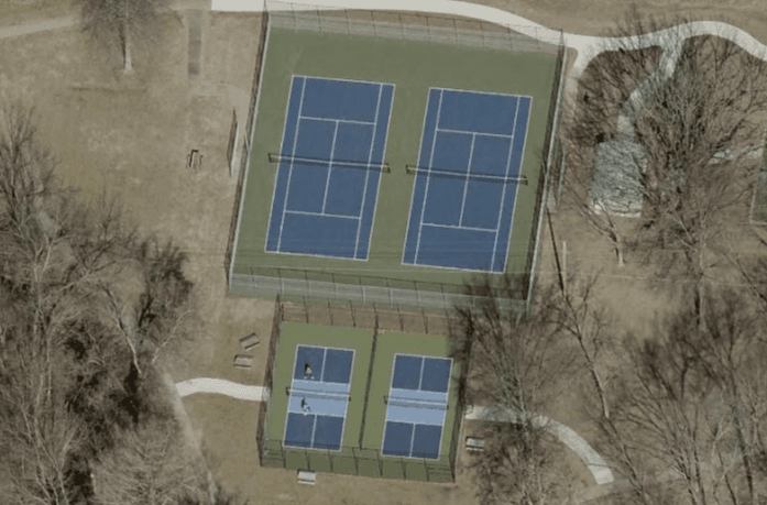 Youngs Park pickleball courts
