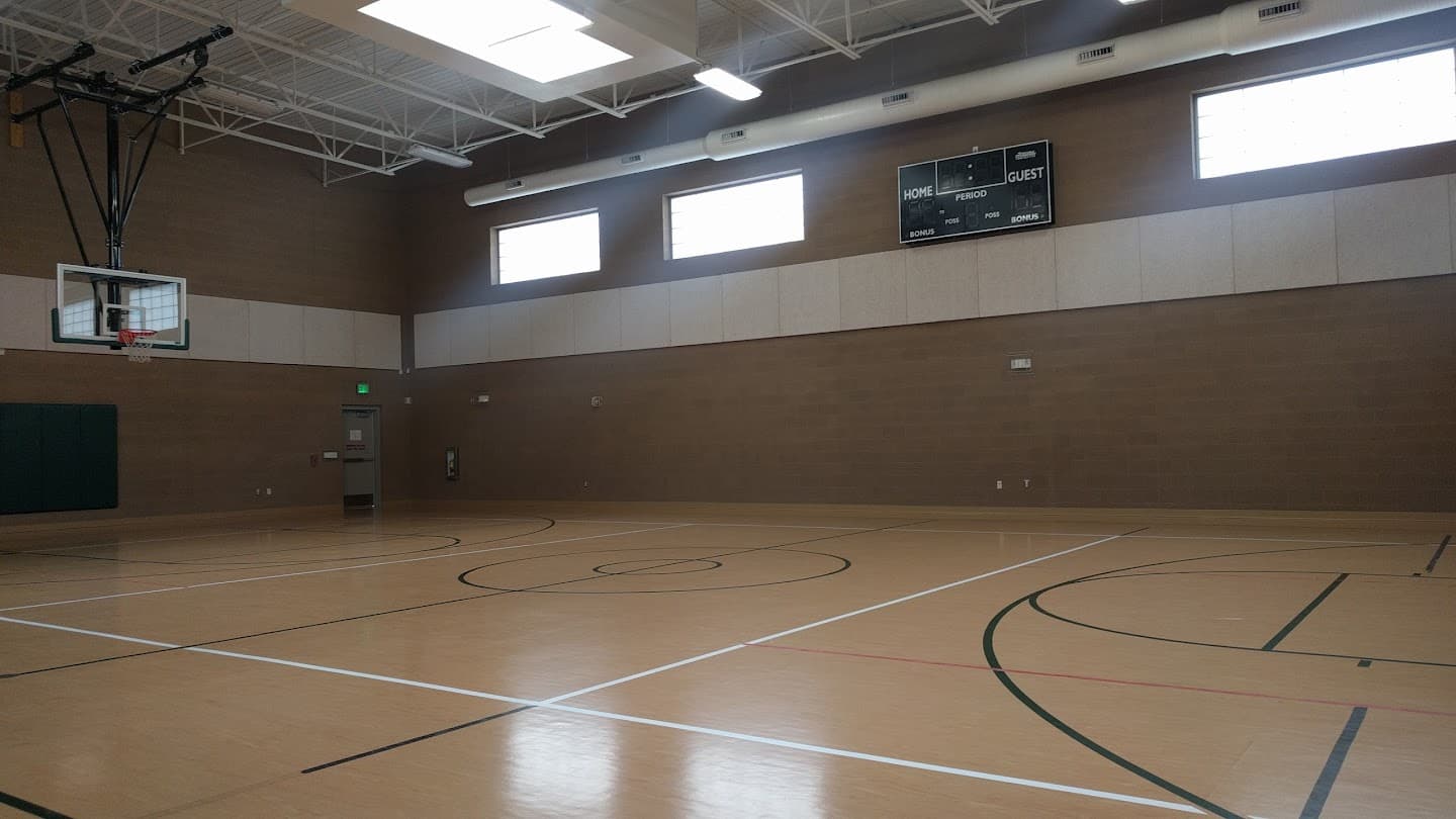 Los Duranes Community Center pickleball courts