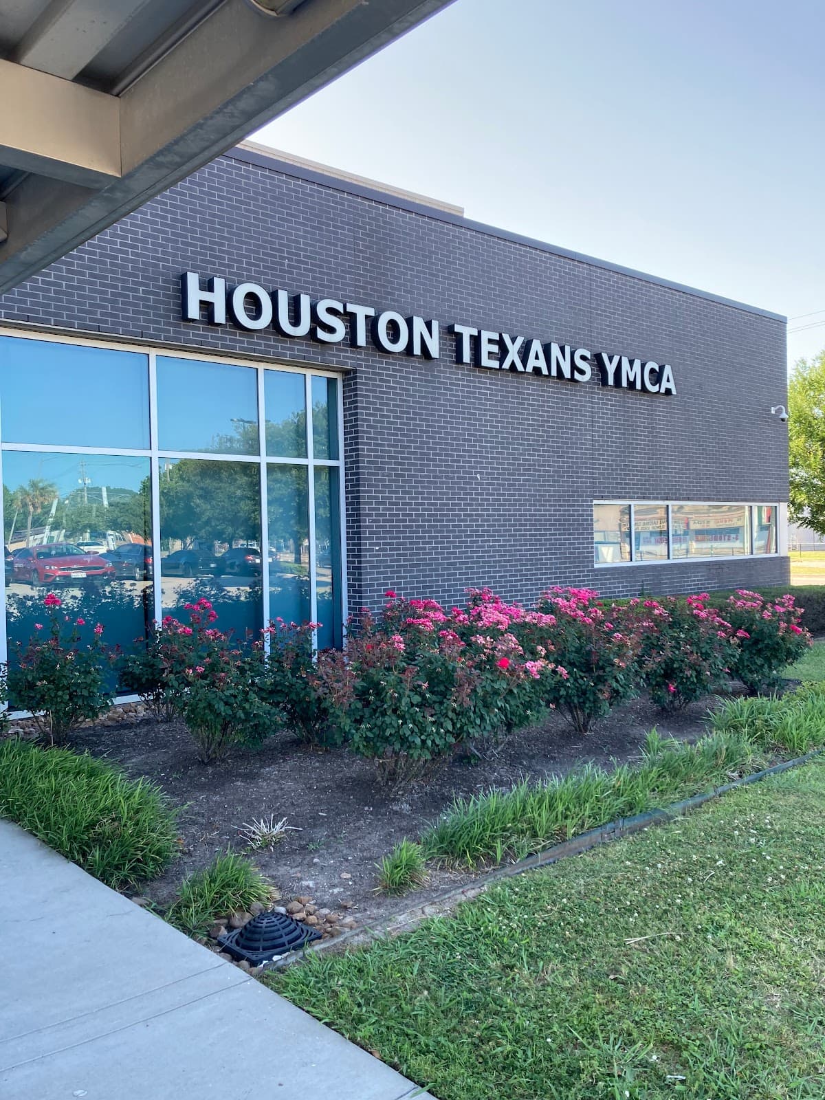 Houston Texans YMCA pickleball courts