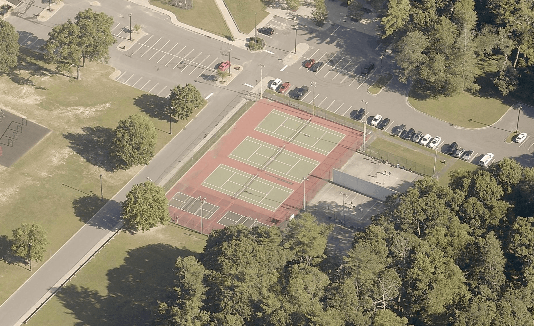 Ronkonkoma Beach & Recreation Center pickleball courts