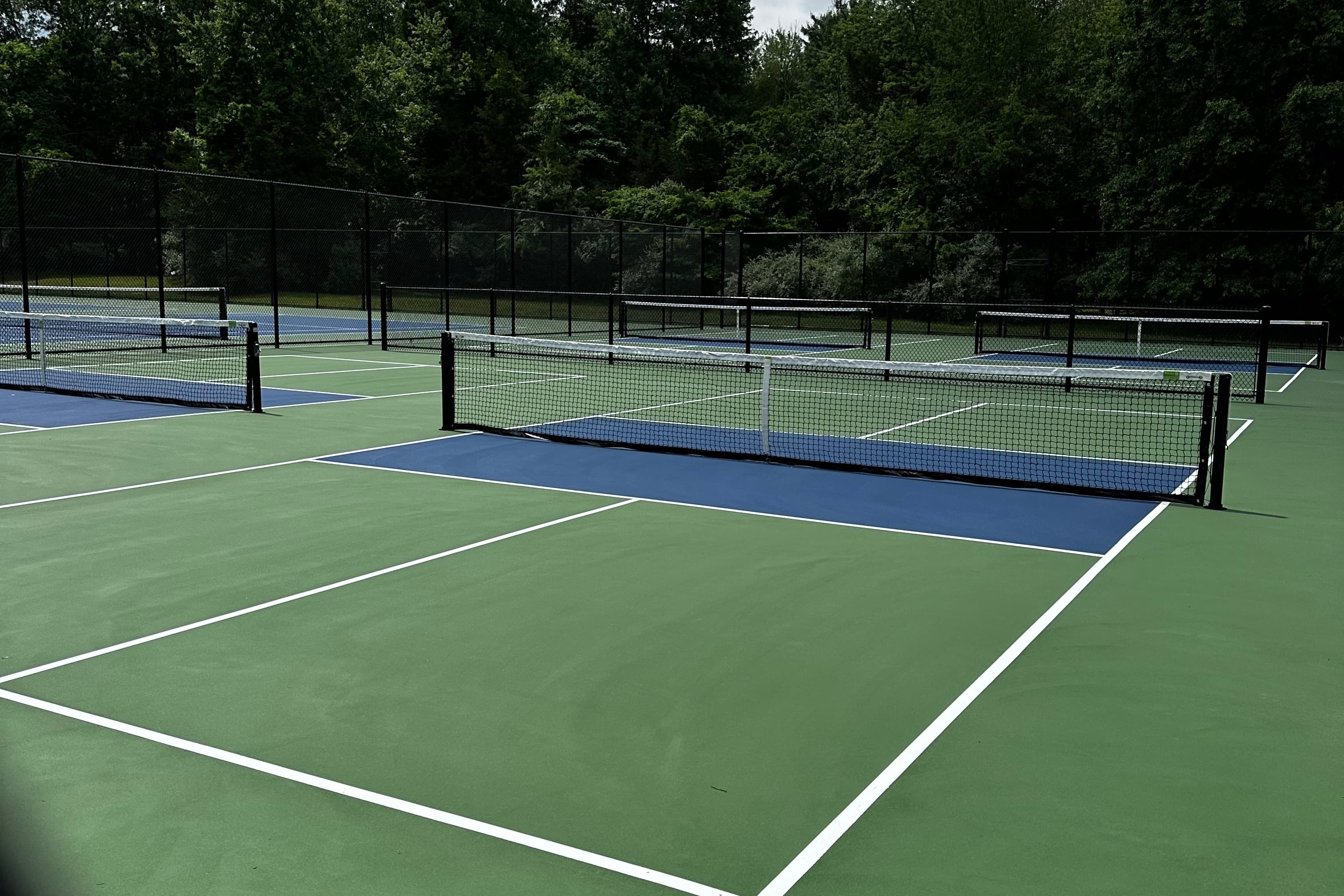 White Oak Park pickleball courts
