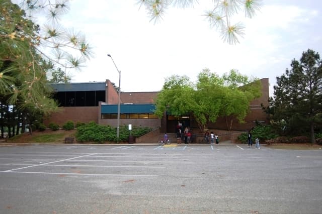 Ocean View Community Center pickleball courts