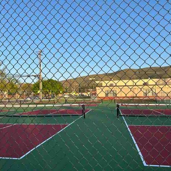 OLD Prosser High School pickleball courts