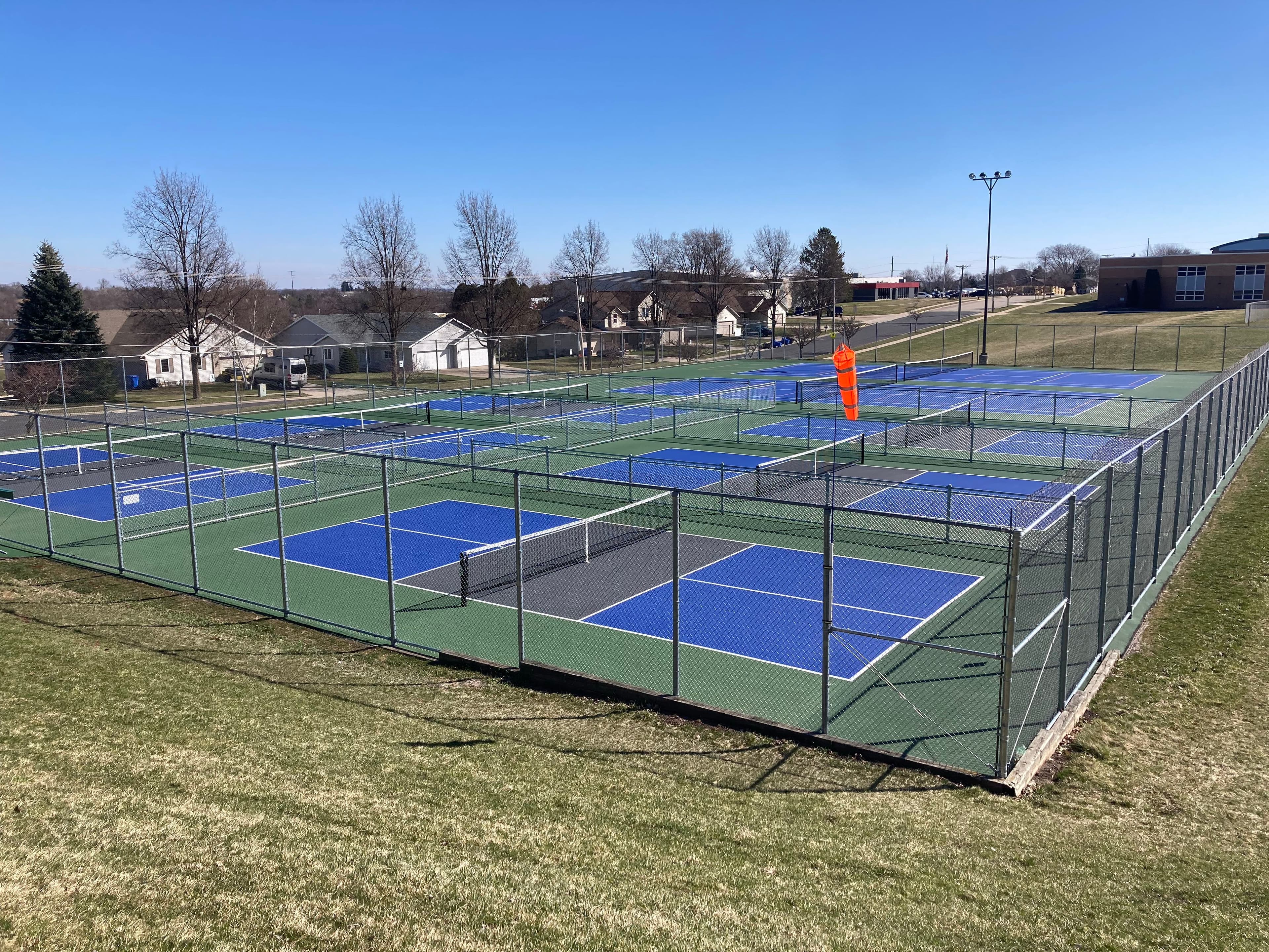 Viking Park pickleball courts