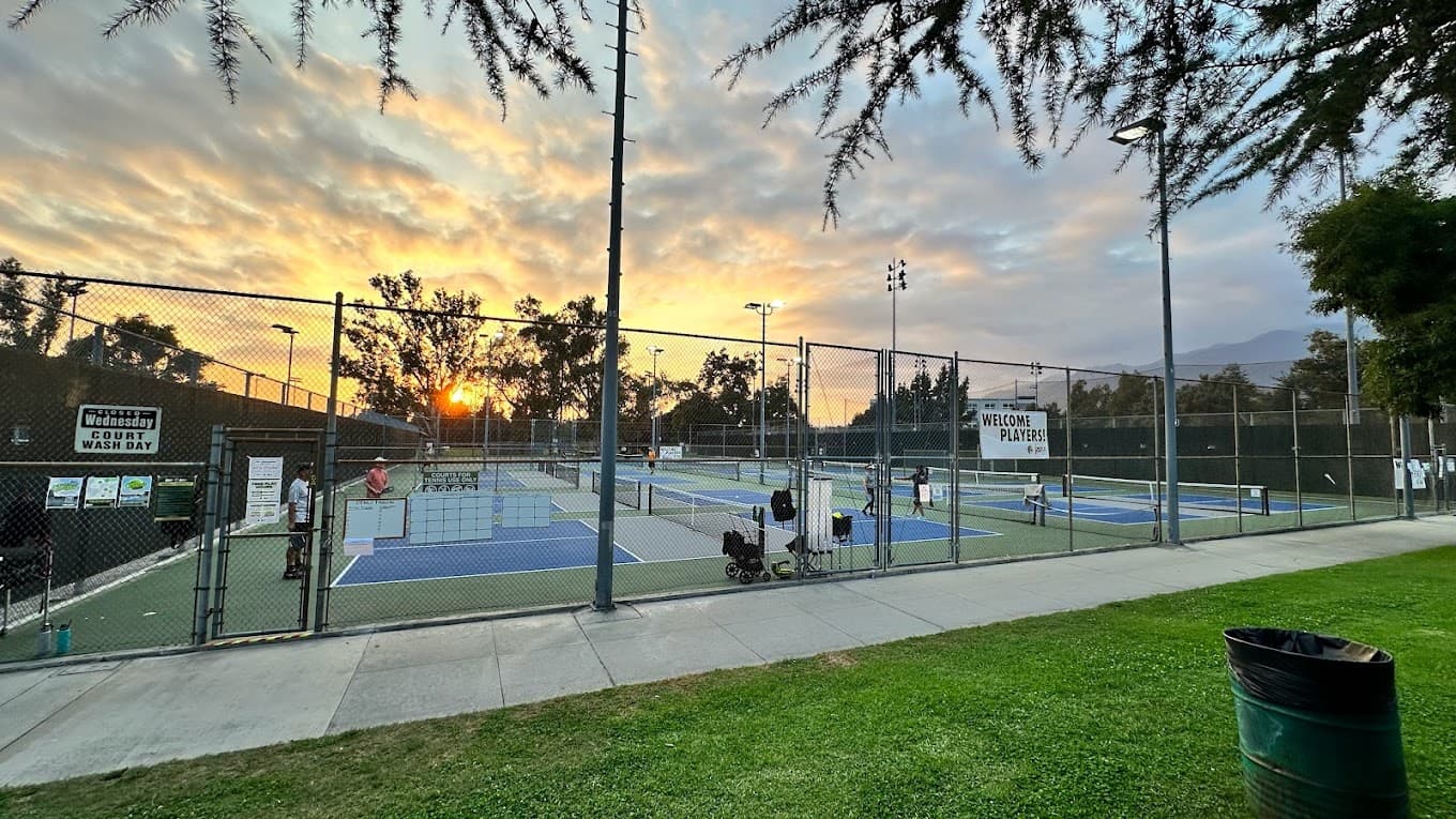 iPickle Arcadia pickleball courts
