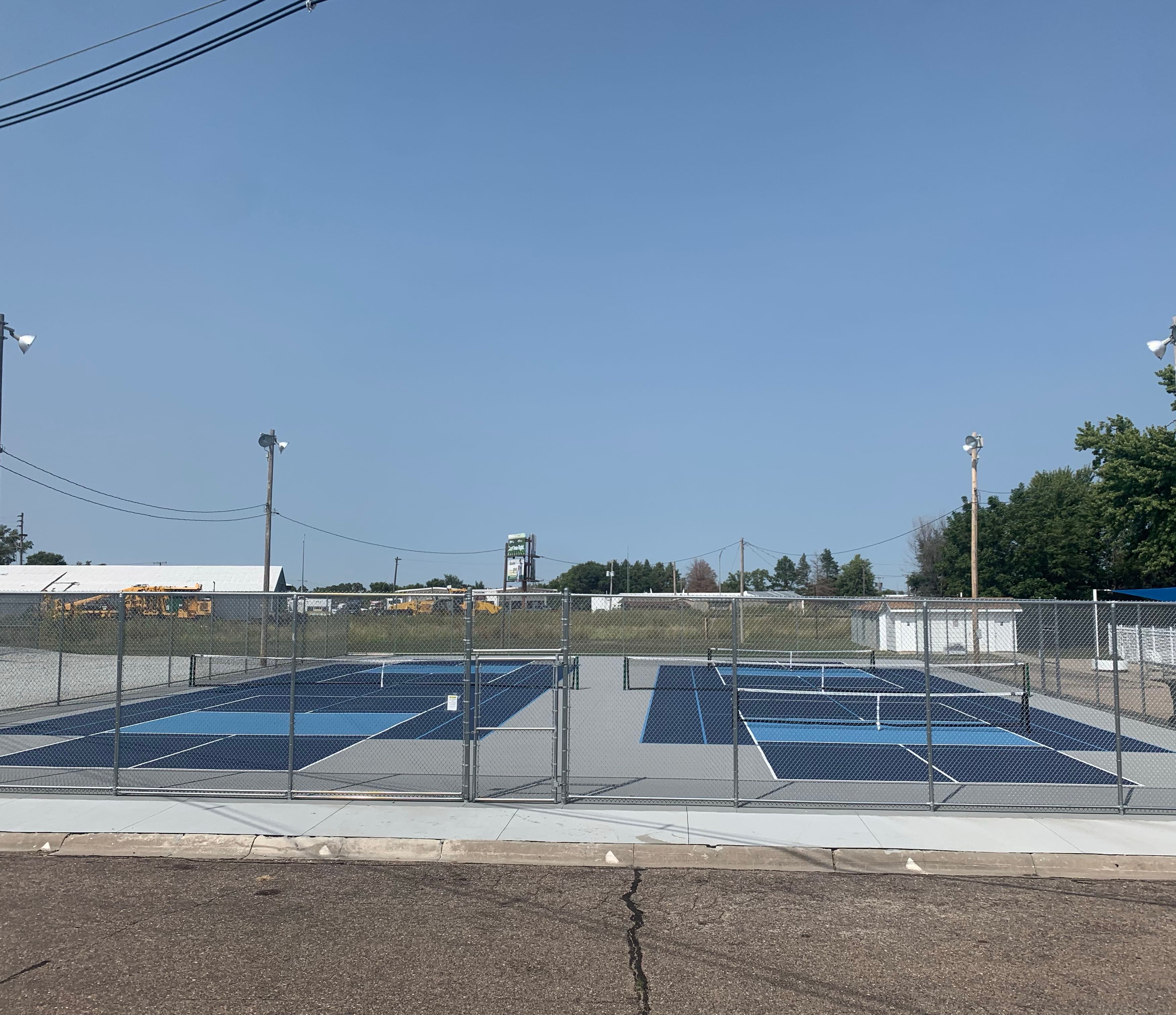 American Legion Park pickleball courts