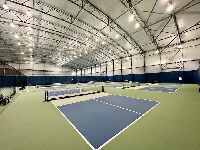 Bay Club - Broadway Tennis and Pickleball pickleball courts
