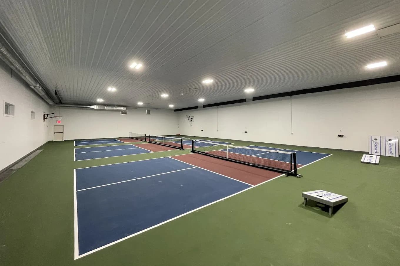 U.P. Courts pickleball courts