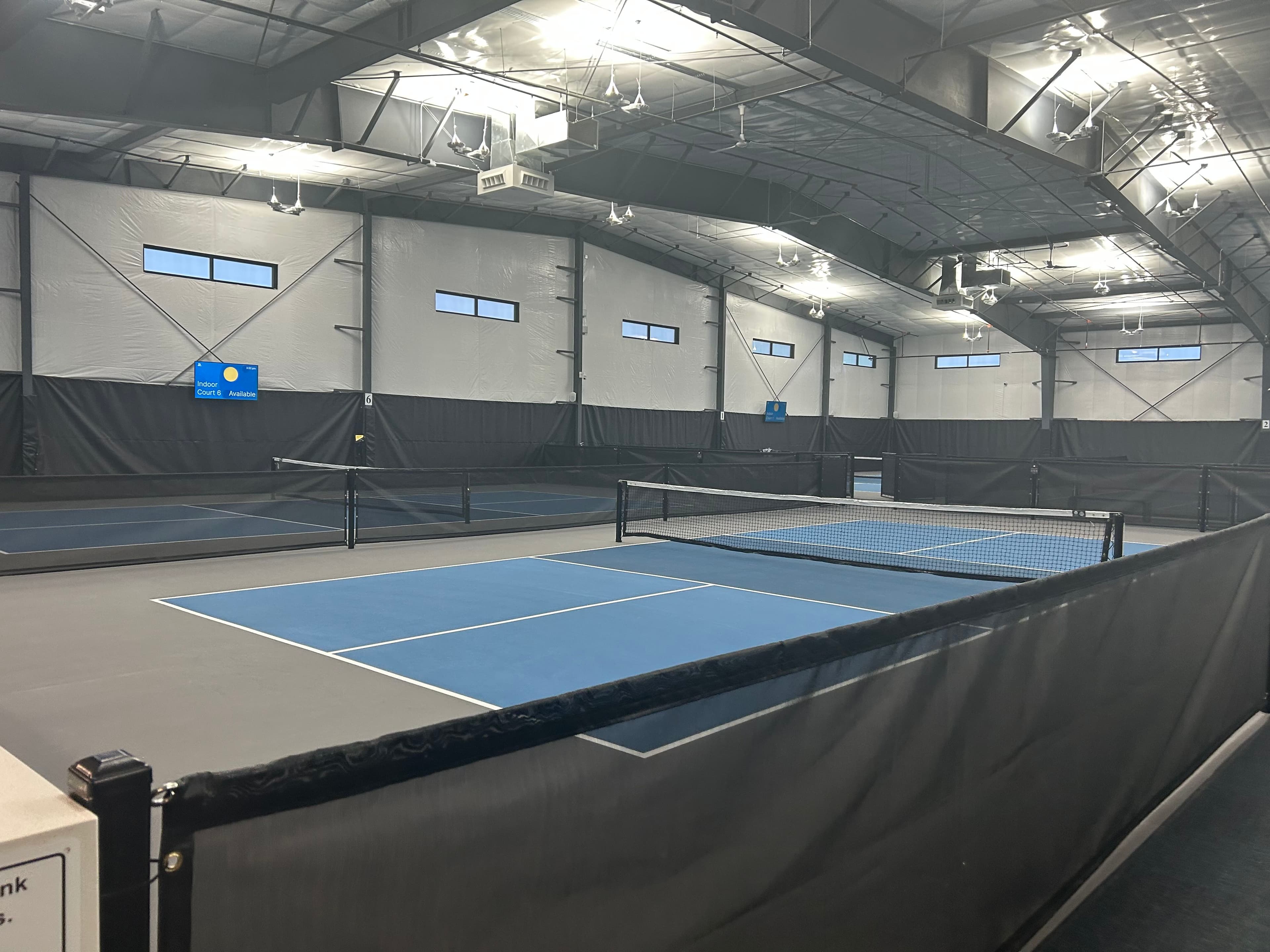 Premier Pickleball Club pickleball courts