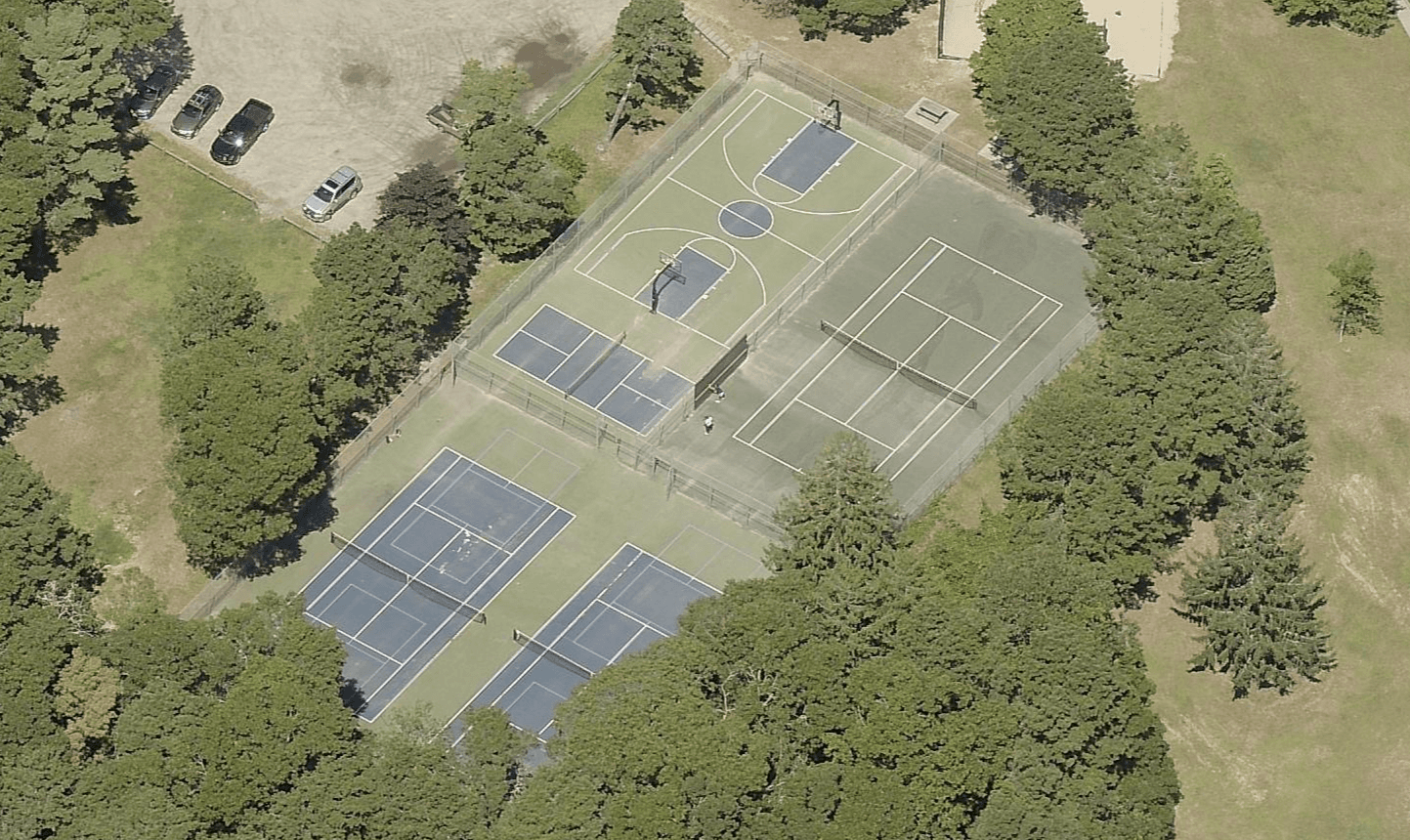 Falmouth, MA pickleball courts
