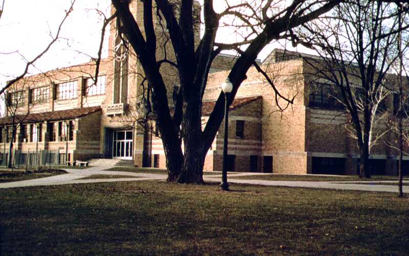 Eastern Illinois University McAfee Gym pickleball courts