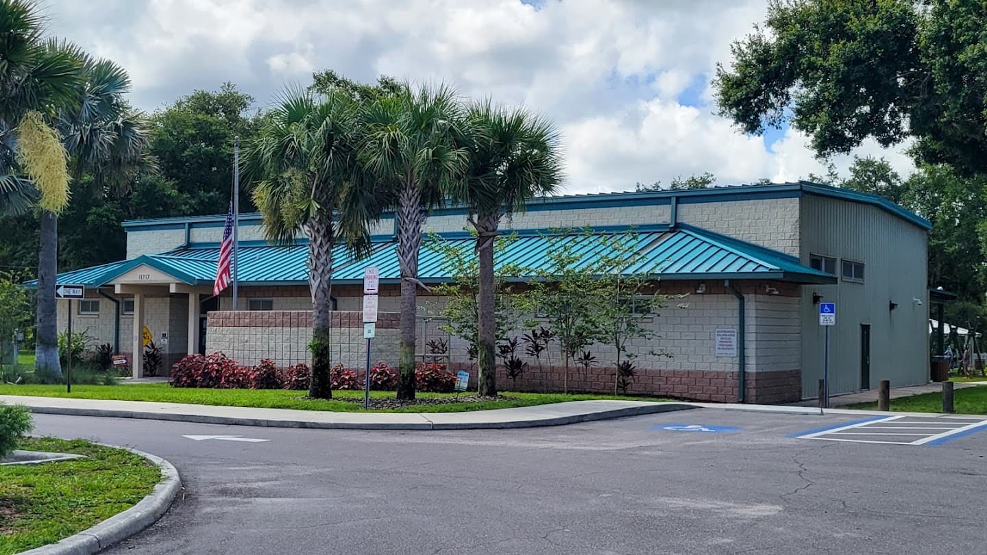Mango Recreation Center pickleball courts