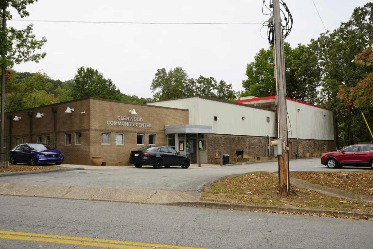 Glenwood Community Center pickleball courts