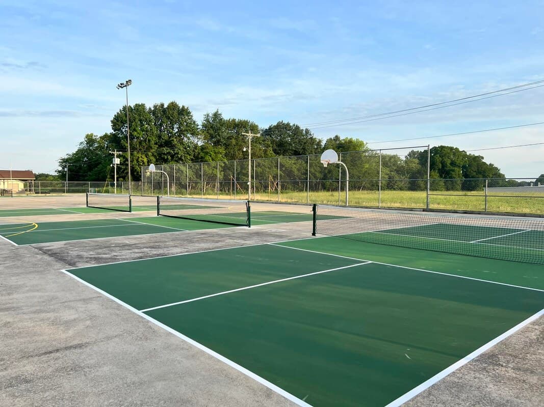 Lincoln Park - Red Bud pickleball courts