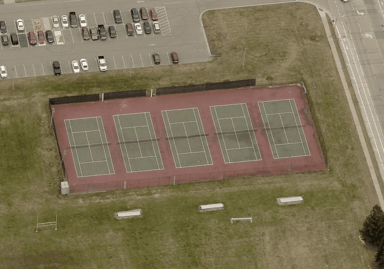 South Haven High School pickleball courts