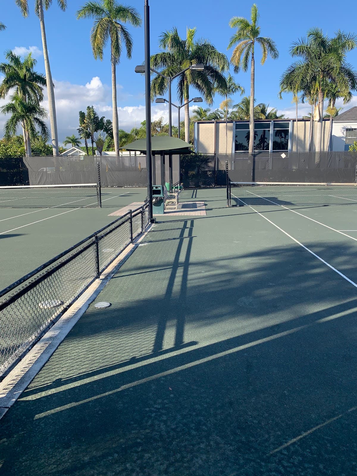 Town Of Palm Beach Seaview Tennis Center pickleball courts