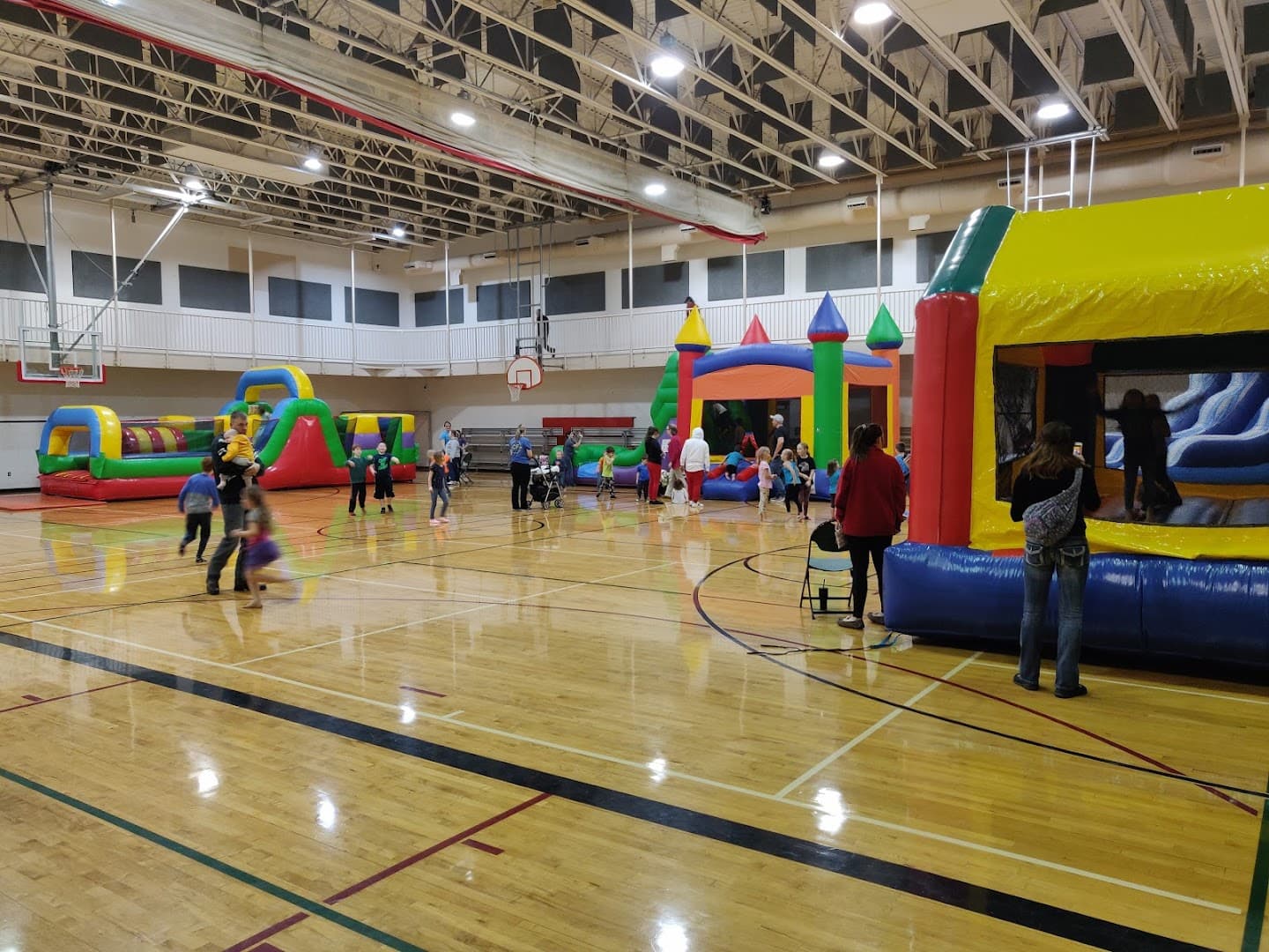 Lee Beran Recreation Center pickleball courts
