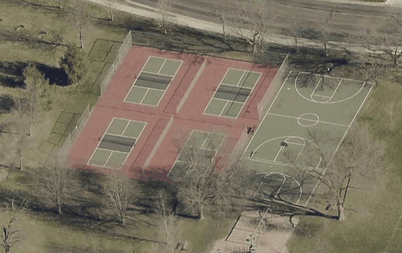 Harriet Park pickleball courts