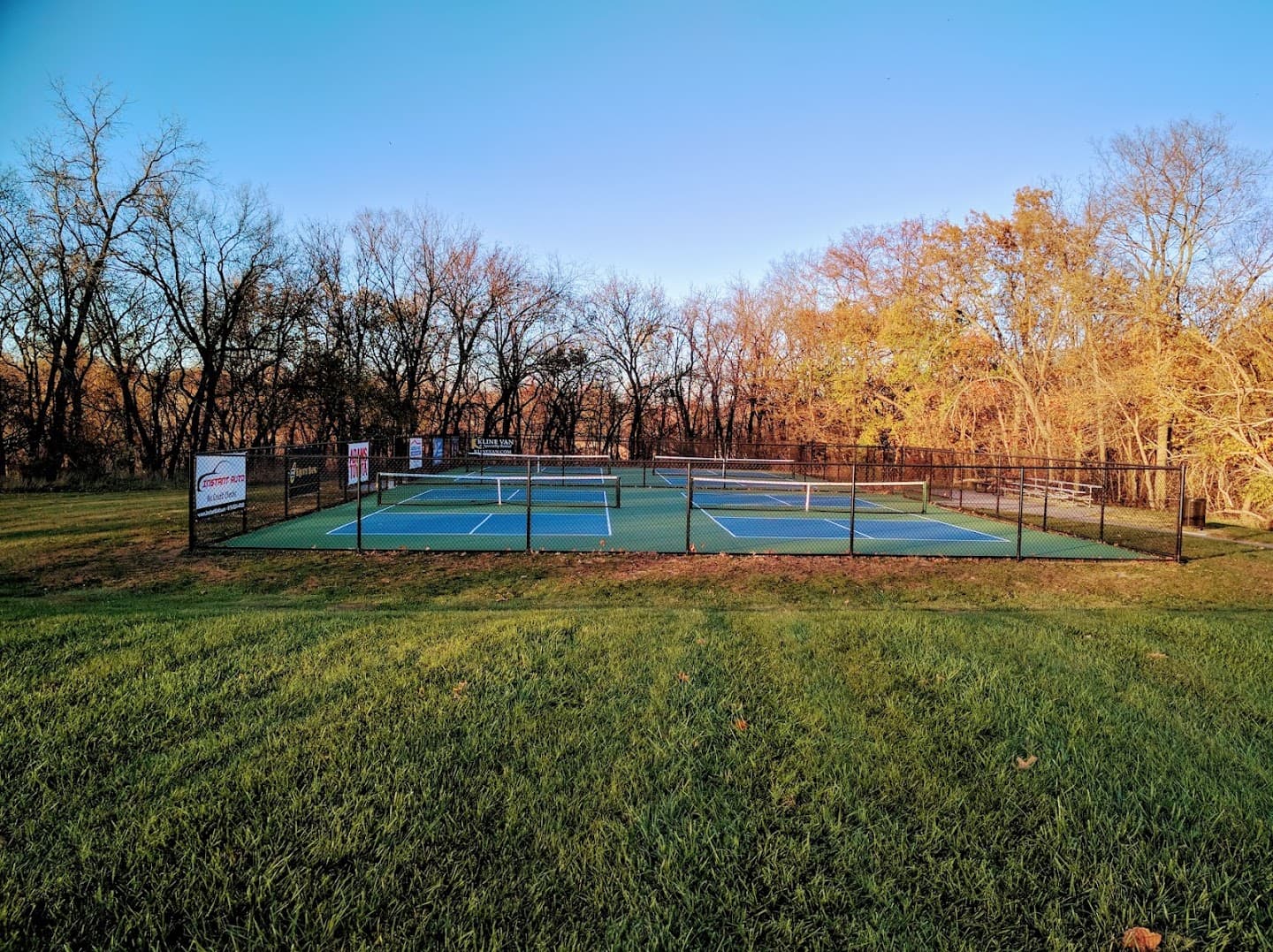 Banner Park pickleball courts