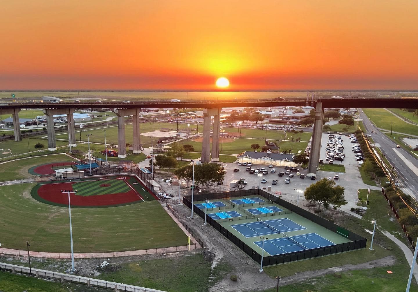 West Bank Bridge Park pickleball courts