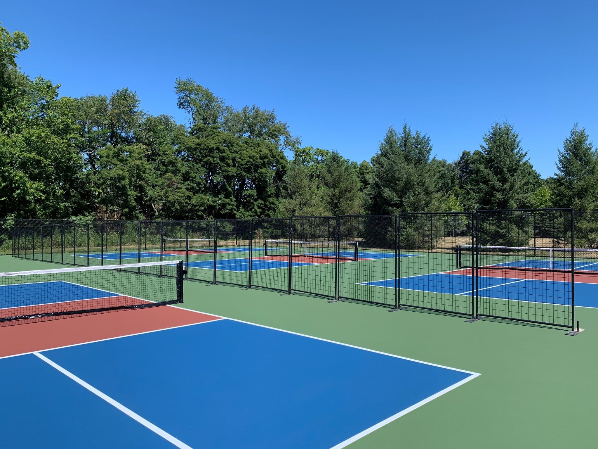 Robbinsville Senior Center pickleball courts
