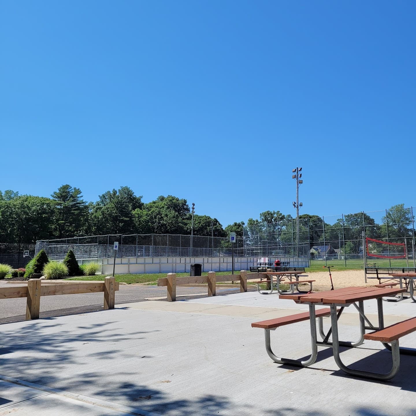 Brady Park pickleball courts
