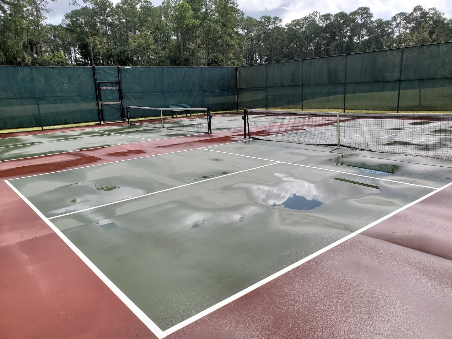 Old Dixie Community Park pickleball courts