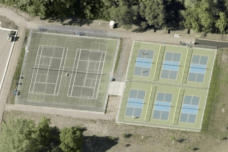 Norwood Park pickleball courts