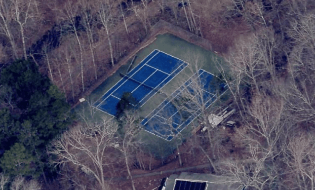 Key West Club pickleball courts