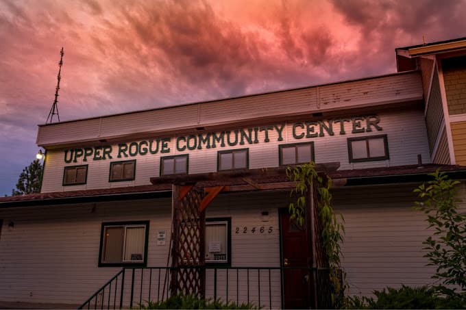 Upper Rogue Community Center pickleball courts
