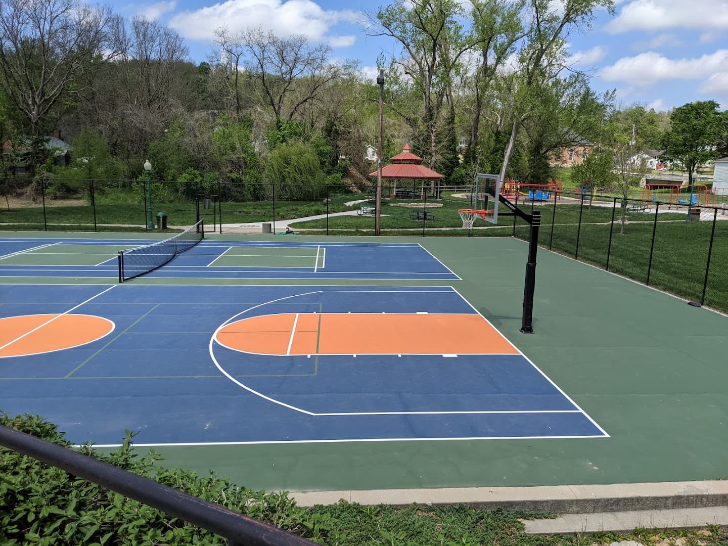 Weston City Park/Ben Holladay Park pickleball courts